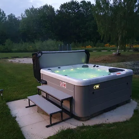 Фермерский дом Mana Village - Jacuzzi & Sauna
