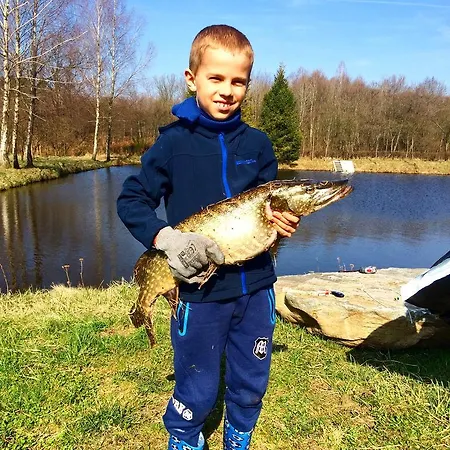 Mana Village - Jacuzzi & Sauna Фермерский дом *