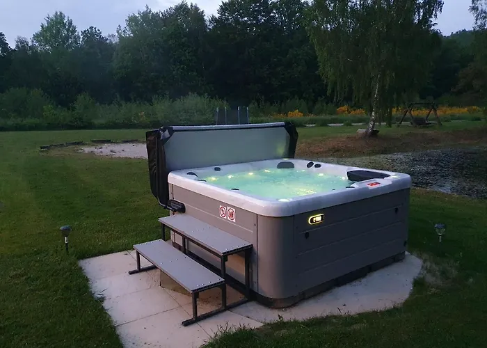 Farm stay Mana Village - Jacuzzi & Sauna