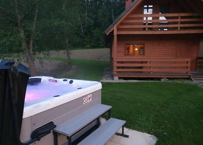 Mana Village - Jacuzzi & Sauna Lantgård Barłomino