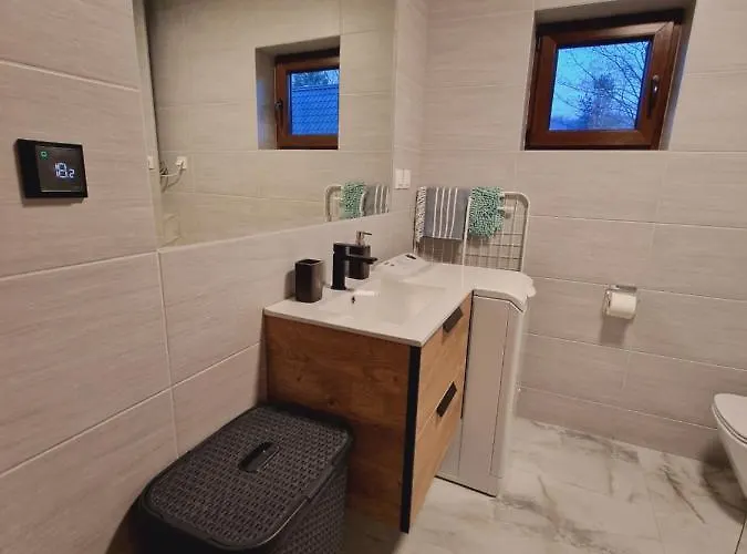 Lantgård Mana Village - Jacuzzi & Sauna Barłomino