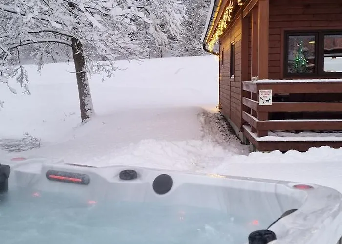 Mana Village - Jacuzzi & Sauna Lantgård Barłomino