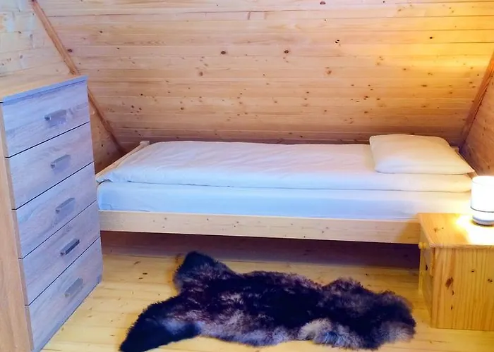 Mana Village - Jacuzzi & Sauna Lantgård *